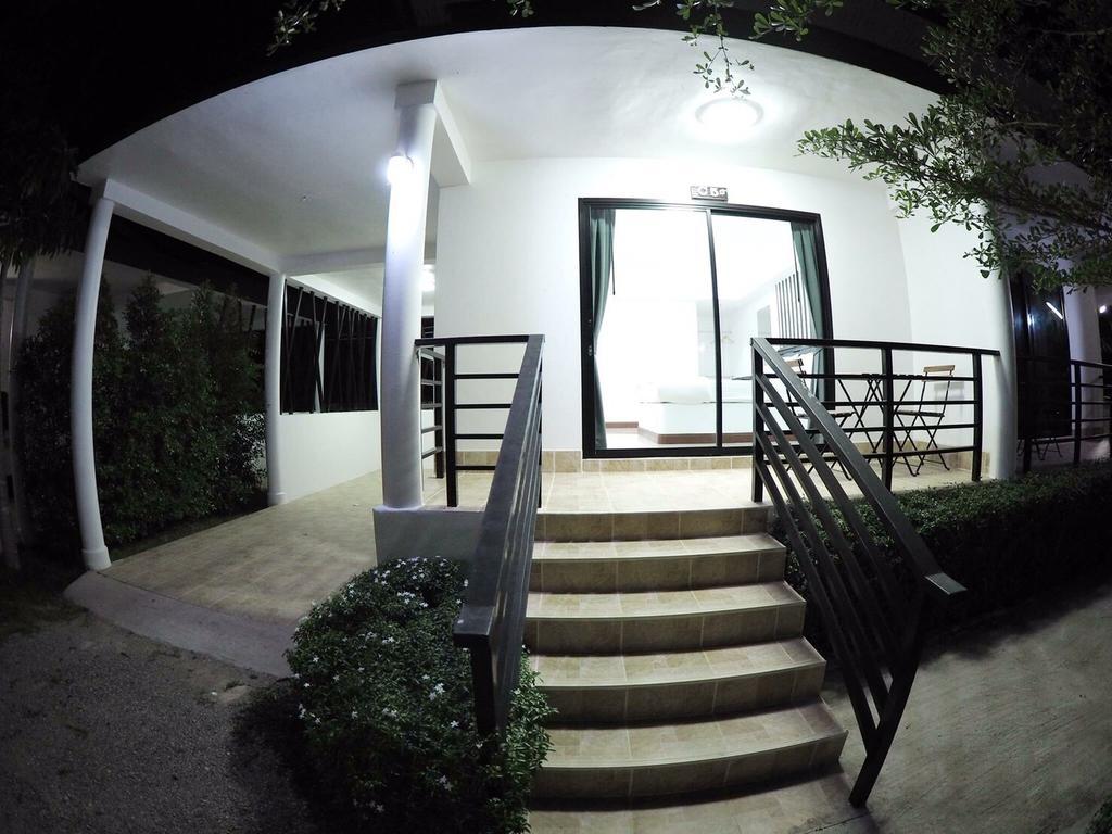 B.M.P Resort Khao Lak Exterior foto